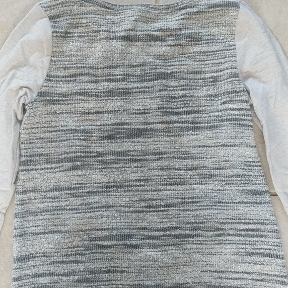 Ann Taylor Loft sweatshirt small gray and black - Picture 6 of 7